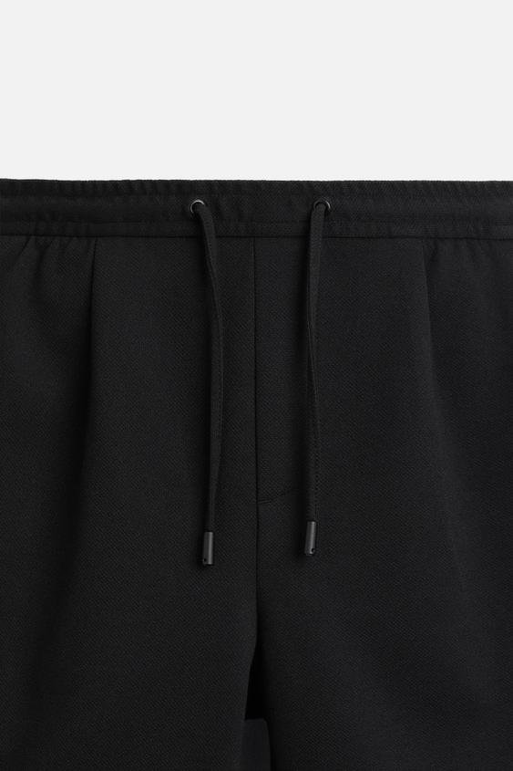 H&M Men’s Comfort Bermudas Shorts(2)
