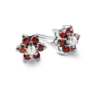 Zanvari Florae Earrings – POWER OF PRESENCE STUDS